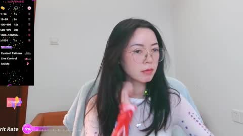 Snapshot of luckrose chatting on 04-24-26, 02:36 Jinn online show from 04-24-26, 02:36