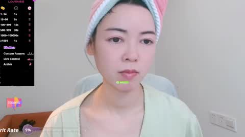 Snapshot of luckrose chatting on 05-05-26, 03:25 Jinn online show from 05-05-26, 03:25
