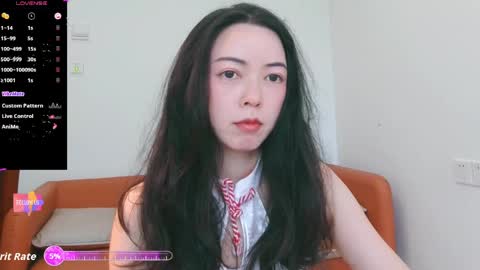 Snapshot of luckrose chatting on 05-24-26, 02:38 Jinn online show from 05-24-26, 02:38