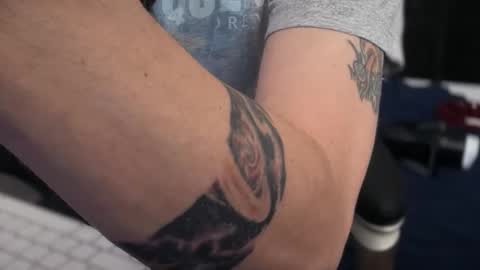lucky_bme online show from 05-07-26, 01:27