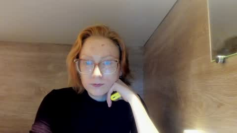 lucky_licky20 online show from 02-06-25, 04:21