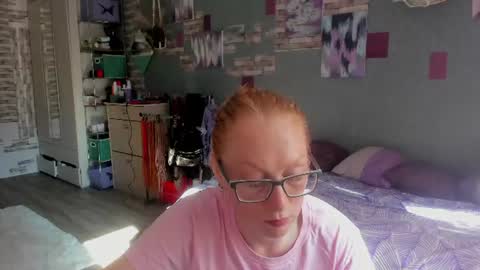 lucky_licky20 online show from 06-26-26, 01:32