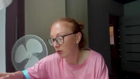 lucky_licky20 online show from 07-22-26, 01:08