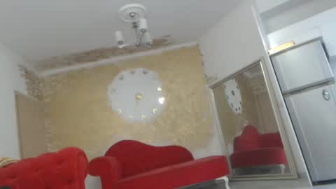 Snapshot of luckyanabella chatting on 02-04-25, 08:24 Ana online show from 02-04-25, 08:24