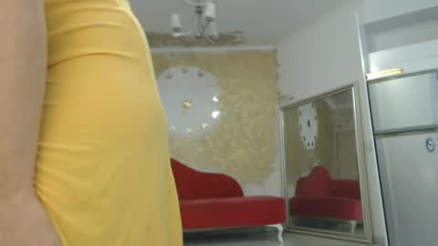 Snapshot of luckyanabella chatting on 02-22-25, 06:28 Ana online show from 02-22-25, 06:28