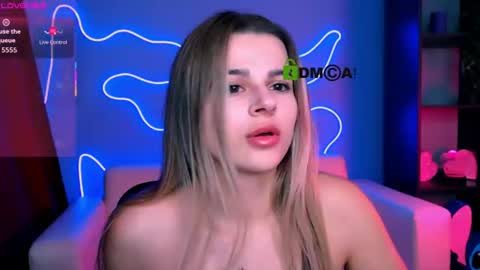 Mila Sweetheart online show from 06-10-26, 07:57