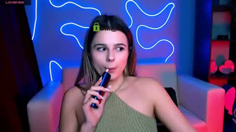 Mila Sweetheart online show from 06-26-26, 09:08