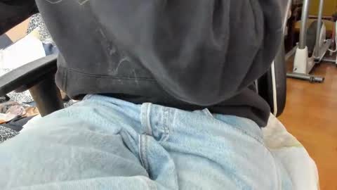 Snapshot of luckydrakex chatting on 01-12-26, 10:42 Lucky online show from 01-12-26, 10:42