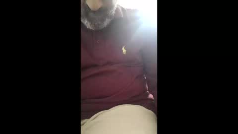 Snapshot of luckyfalcon2022 chatting on 12-18-25, 11:05 luckyfalcon2022 online show from 12-18-25, 11:05