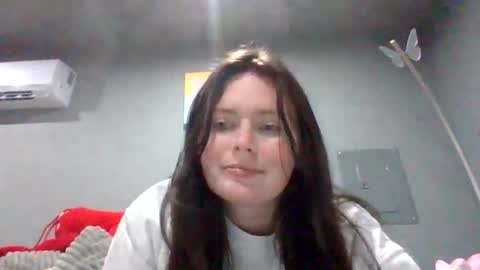 luckygirl96 online show from 10-08-25, 12:19