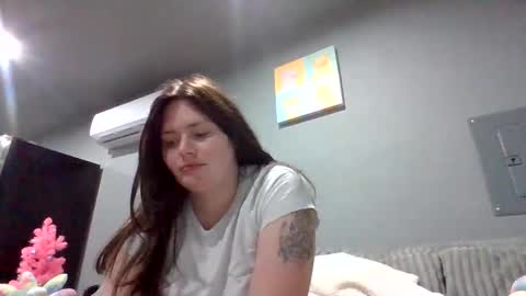 Snapshot of luckygirl96 chatting on 11-16-25, 03:56 luckygirl96 online show from 11-16-25, 03:56
