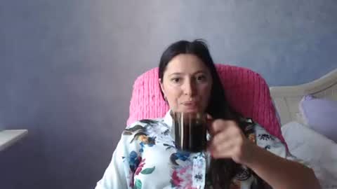luckylinda23 online show from 06-06-26, 09:58