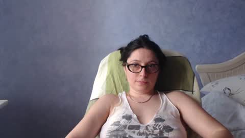 luckylinda23 online show from 06-15-26, 10:39
