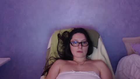 luckylinda23 online show from 06-16-26, 09:06
