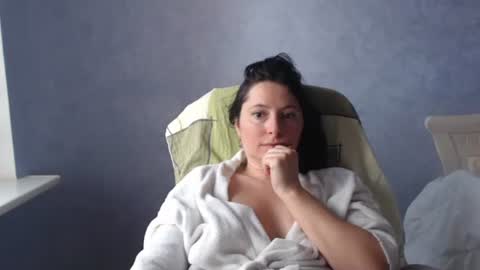 luckylinda23 online show from 07-05-26, 09:16