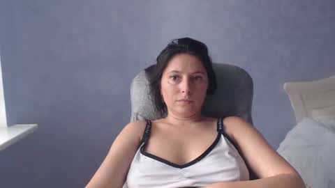 luckylinda23 online show from 07-14-26, 01:17