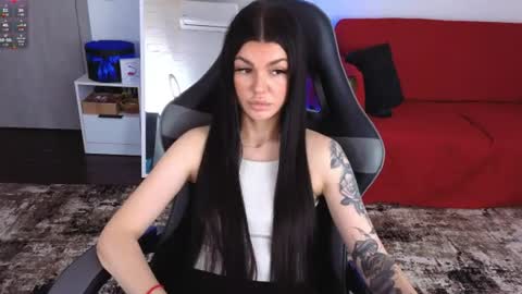 Monika online show from 07-25-26, 08:23