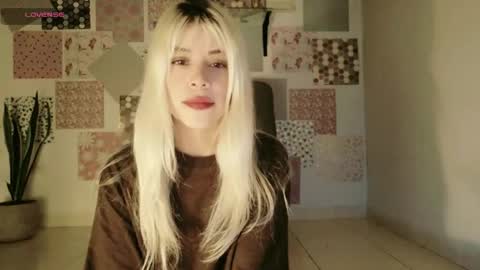 Snapshot of luckysapphire777 chatting on 04-25-26, 11:35 luckysapphire777 online show from 04-25-26, 11:35