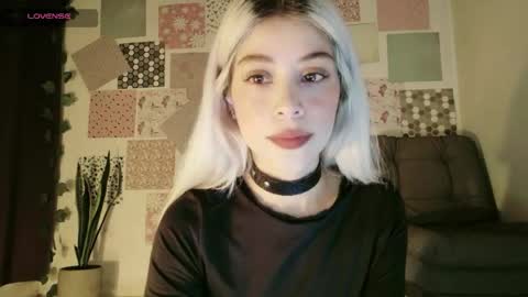 Snapshot of luckysapphire777 chatting on 05-15-26, 11:17 luckysapphire777 online show from 05-15-26, 11:17