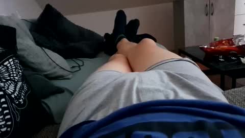 Snapshot of luckyshot91 chatting on 10-23-25, 09:57 luckyshot91 online show from 10-23-25, 09:57