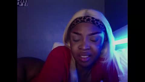 Snapshot of luckytonightx chatting on 02-03-26, 11:37 luckytonightx online show from 02-03-26, 11:37