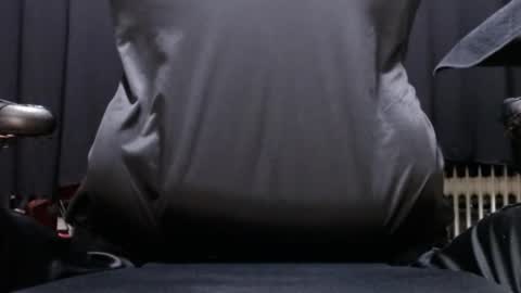 lucretiasissygothic online show from 11-18-25, 05:56