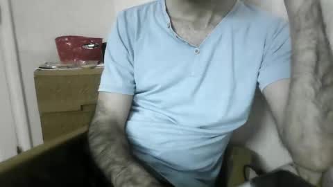 Snapshot of lucsbig61 chatting on 06-01-26, 05:58 BIG dick online show from 06-01-26, 05:58