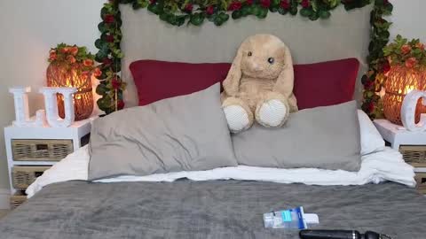 Lucy online show from 03-07-25, 09:06