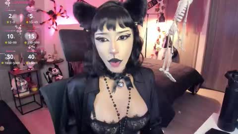 lucyfer online show from 10-07-25, 05:04