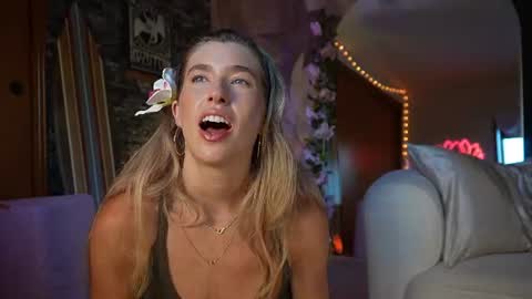 Lucy. online show from 06-25-26, 03:06