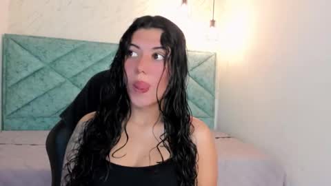 Lucy Greys online show from 03-24-26, 10:42