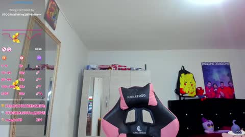 Snapshot of lucy_hess_ chatting on 01-14-25, 07:00 Lucy online show from 01-14-25, 07:00