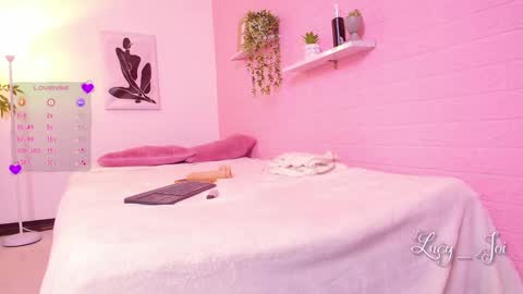 Luciana online show from 04-12-26, 03:44