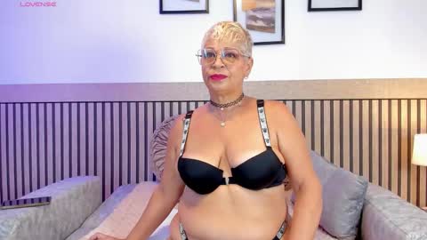lucy milf online show from 11-10-25, 10:47