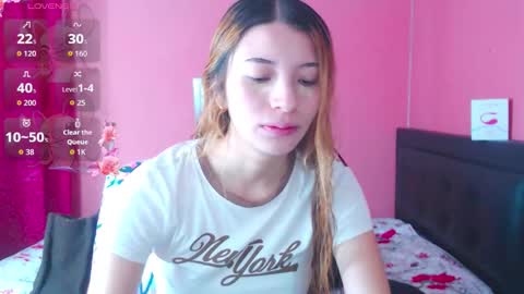 Snapshot of lucy_rivera17 chatting on 02-17-26, 11:40 Lucy online show from 02-17-26, 11:40