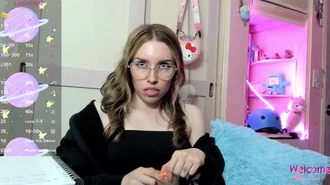 Lulu online show from 02-26-25, 03:21