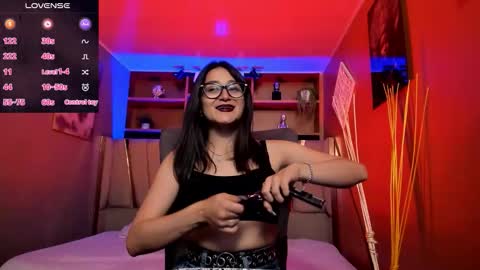 Lucy  online show from 11-10-25, 11:31