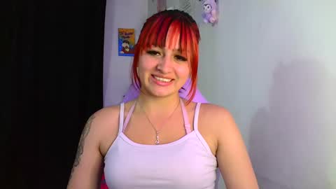 Snapshot of lucycherry__ chatting on 01-23-25, 04:30 LUCIA  online show from 01-23-25, 04:30