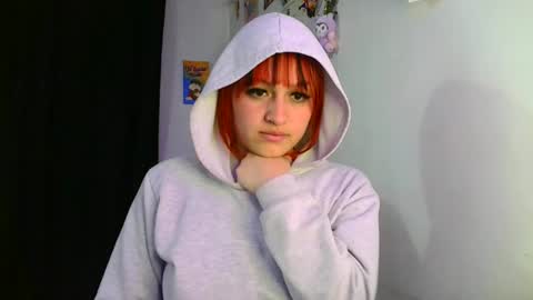 Snapshot of lucycherry__ chatting on 01-23-25, 07:32 LUCIA  online show from 01-23-25, 07:32