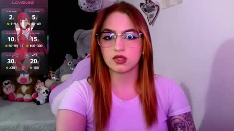 Snapshot of lucycherry__ chatting on 10-10-25, 02:54 LUCIA  online show from 10-10-25, 02:54