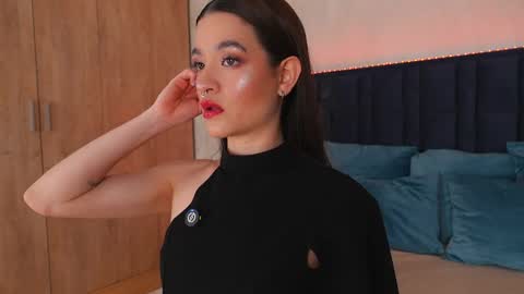 LucyDeLuca online show from 04-01-26, 05:41
