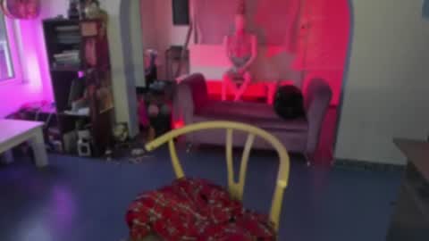 Snapshot of lucyklumm chatting on 07-25-26, 10:51 MALAMOR online show from 07-25-26, 10:51