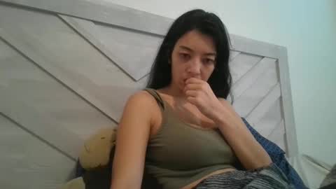 Snapshot of lucylitt25 chatting on 09-11-25, 05:46 lucylitt25 online show from 09-11-25, 05:46