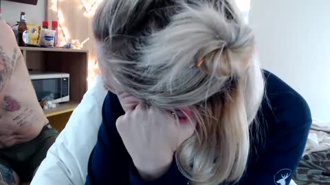 Lucy Loves Lookers online show from 12-26-24, 01:51