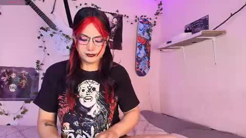 Snapshot of lucymorningstar399 chatting on 07-12-26, 11:12 Lucy online show from 07-12-26, 11:12