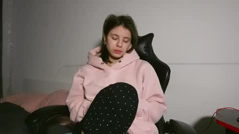 Lucy online show from 02-11-25, 05:37