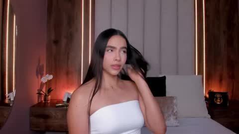 Lucy online show from 06-07-26, 05:22