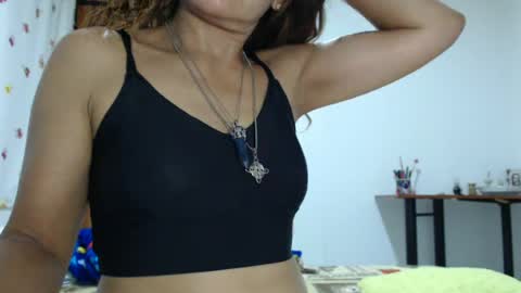 I am Luciana Martin... Welcome in my room online show from 07-08-26, 04:11