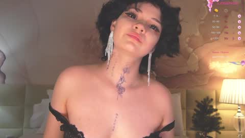 Snapshot of lucyvee chatting on 12-21-24, 01:36 lucyvee online show from 12-21-24, 01:36