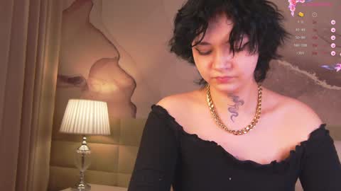 Snapshot of lucyvee chatting on 12-29-24, 04:59 lucyvee online show from 12-29-24, 04:59